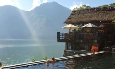 2D1N Ubud to Kintamani Cycling & Black Lava Jeep